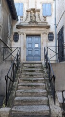 ARLES (Bouches-du-Rhône)