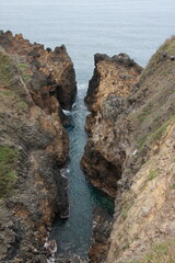 能登の名所　能登金剛　義経の舟隠し