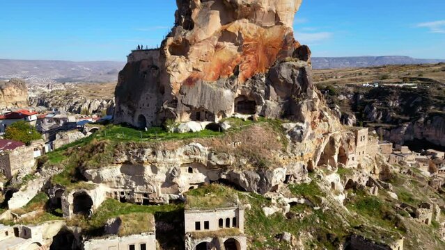 Ortahisar, previously known by its Byzantine name Potam&iacute;a, is a town in the &Uuml;rg&uuml;p District, Nevşehir Province, Turkey.