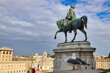 Obraz premium equestrian statue of victor emmanuel II in rome