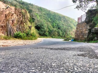 Winding Hill Road: A Scenic Route Through Nature's Beauty
