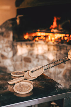 panigaccio, pane tradizionale della Lunigiana, Massa Carrara