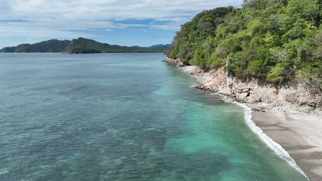 Capturing the Coastal Splendor: Stunning Photos of Playa Quesera, Costa Rica's Serene Seaside Beauty