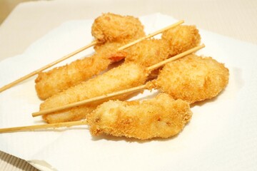 自家製の串揚げ盛り合わせ