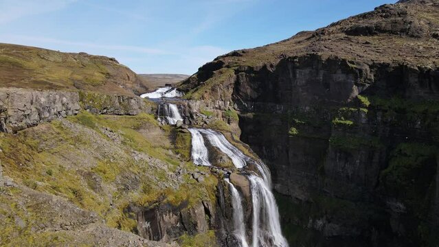 waterfall in the iceland mountains