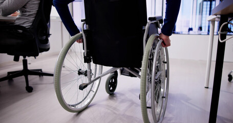 Obraz premium Diverse Business People At Office Workplace