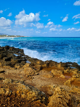 Amazing sea wallpaper on Greece isand with rocks on beach
