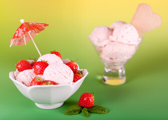 Strawberry ice cream