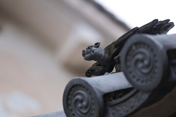 お寺の隅棟鬼飾りの亀