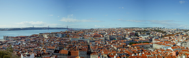 Fototapeta na wymiar panoramic view of Lisbon city