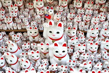 豪徳寺の招き猫　奉納