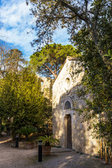 Fototapeta na wymiar Chapelle de Villeneuve-les-Maguelone