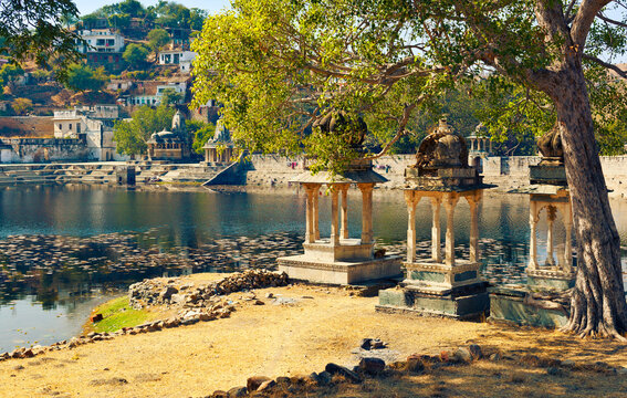 View of ancient ghats of small unknown lake not far from Hindu temple complex Eklingji. Kailashpuri (Eklingji), Rajasthan, India