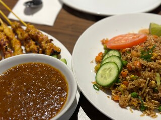 chicken with sauce and fired rice