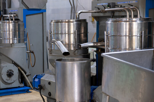 Stainless steel pipe used in oil industry