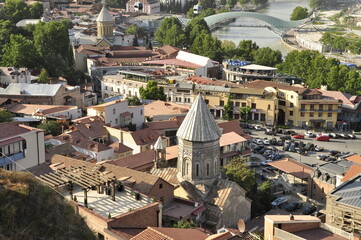 Tbilisi, Gruzja, Kaukaz, widok na dachy budynków, wieże, stare miasto, panorama, rzeka,  © Ornela