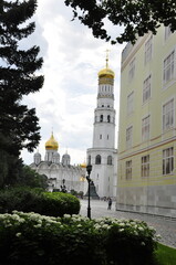 Ulice Moskwy, Rosja. Zabytki, fasady, Plac Czerwony, Kreml, Teatr Wielki © Ornela
