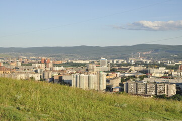 Syberyjskie miasto Krasnojarsk, Rosja, wzgórze nad miastem, wieża, pomniki, krajobraz miasta,...