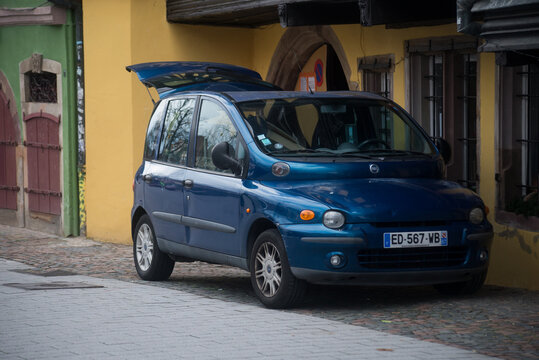 strasbourg - france - 4 january 2024 - front view of old fiat multipla parked in the street