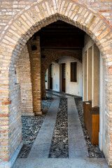 
Architecture and art in the ancient fortified village of Valvasone