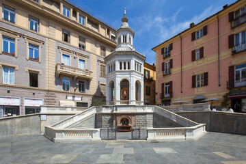 Fontana La Bollente di Acquiterme in Provincia di Alessandria in Piemonte, Italia