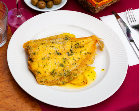 Lenguado menier or lenguado la meuniere. French cuisine