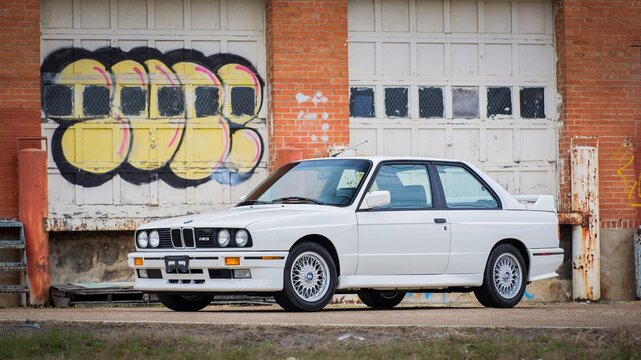 Portland, OR, USA
1/20/2024
BMW E30 M3