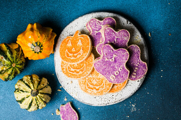 Halloween homemade gingerbread cookies background, close up