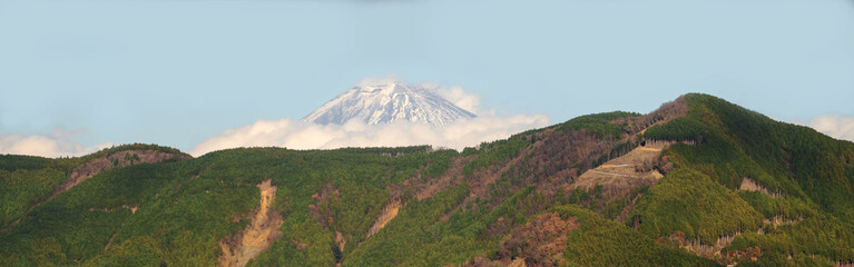 Obraz premium オクシズの恋人峠から見る富士山【杉尾はなのき展望休憩所】日本静岡県静岡市