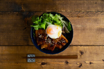 豚丼