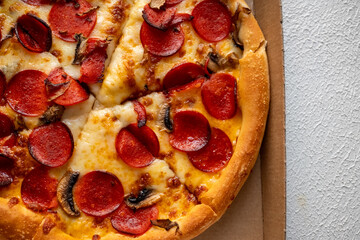 pizza with pepperoni
