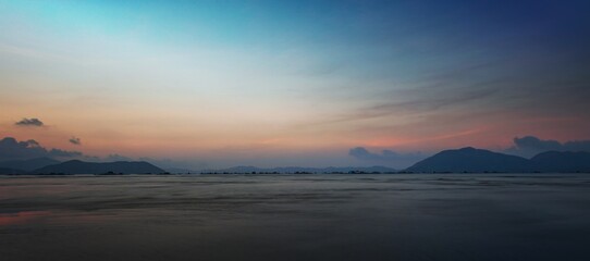 Fototapeta na wymiar pink ocean sunset scene central vietnam