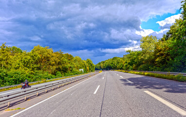 Fototapeta premium B45 Nähe Rodgau in Richtung Hanau (Hessen) 