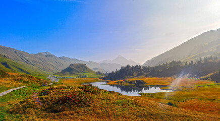 Der Kalbelesee am Hochtannbergpass in Warth Vorarlberg, Österreich 