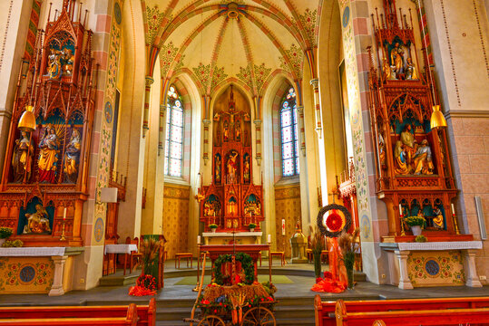 Innenansicht der Pfarrkirche Schwarzach in Vorarlberg