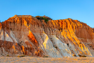 Stunning Cliffs at Praia da Fal&eacute;sia, Algarve, Portugal 