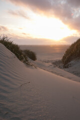 Sand Dünen am breiten Lakolk Auto Strand auf der dänischen Nordseeinsel Rømø