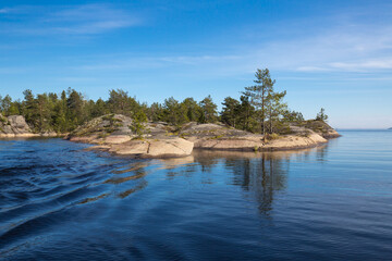 The coast of Lake Ladoga