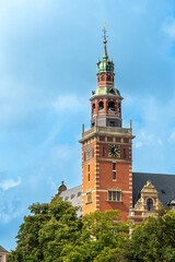 Das Rathaus der Stadt Leer (Ostfriesland) mit seinem markanten Rathausturm