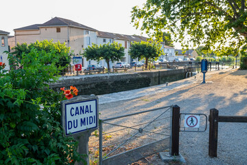Canal de agua, Canal du midi, Francia - obrazy, fototapety, plakaty