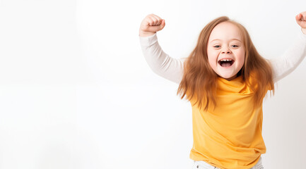 Jeune fille handicapée, trisomique, souriante, les bras levés, arrière-plan blanc, image avec espace pour texte - Powered by Adobe