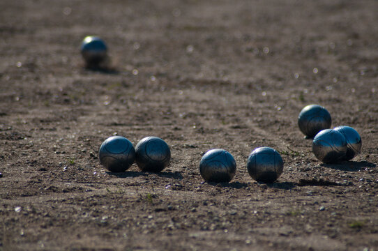 boules de p&eacute;tanque en r&eacute;gion parisienne