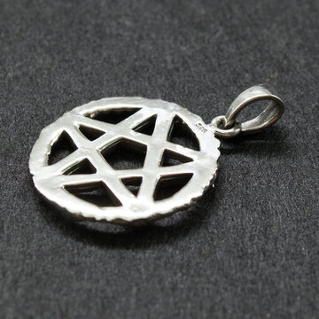 Silver Pentogram pendant. 925 silver. Occult accessory, dark magic. Satan, Baphomet, Devil, 666, Lilith. Accessory for rockers, metalheads, punks, goths.