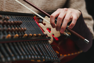 Musician connects deeply with historical Nyckelharpa instrument
