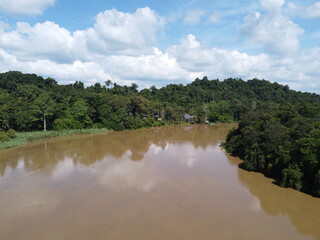 The Kinabatangan river is one of the best and most easily accessible places to see wildlife in Asia! Including so much of Sabah's most sought after wildlife: Orang-utans, proboscis monkeys.