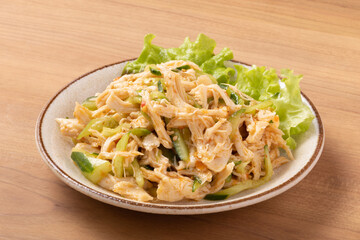 鶏ササミときゅうりのピリ辛和え（チリソース和え）