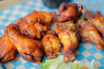 Sweet and Spicy: Wings that Highlight Flavor Contrasts