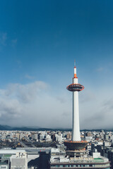 青空と京都タワー