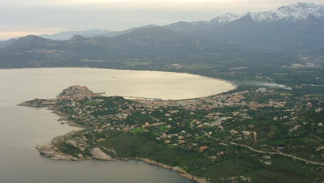 vue a&eacute;rienne drone Corse Calvi