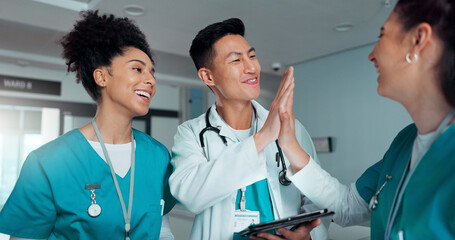 Tablet, doctor high five and happy people celebrate online research, medicine study success and exam results. Hospital team cheers, group achievement and nurse reading clinic review, feedback or news - obrazy, fototapety, plakaty
